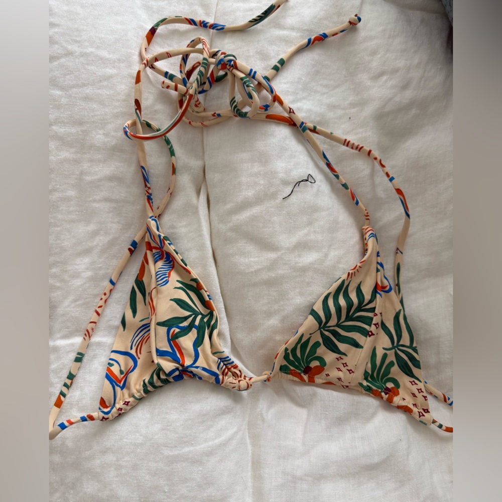 Stone Fox Swim bikini top size small